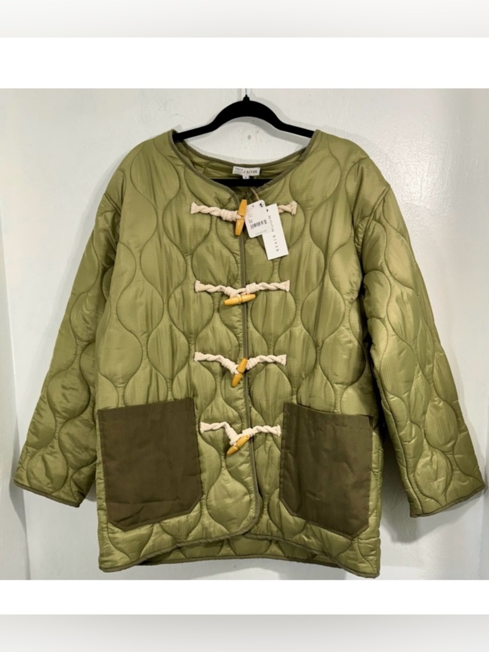 NWT Free People Lightweight Olive Green Quilted Toggle Jacket.Size M